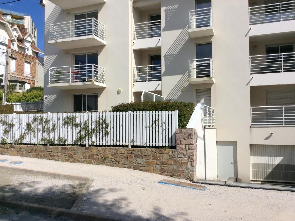 Pleneuf Val Andre Appart Standing 50 M De La Plage 2 A 4 Personnes Eksteriør bilde